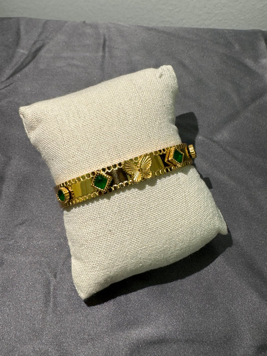 Emerald Glow Cuff